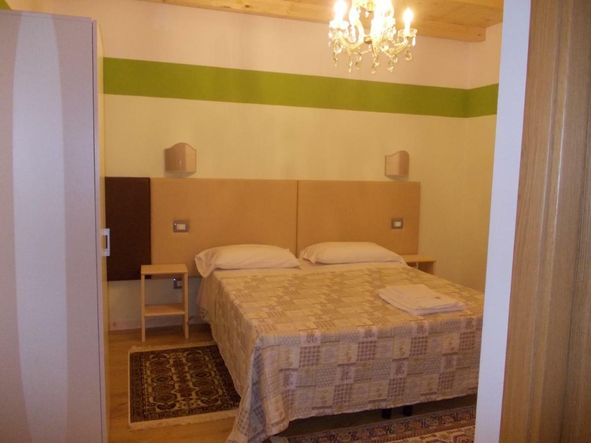Romagnoli 36 Hotel Verona Exterior foto